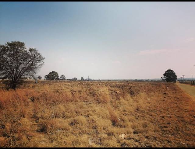 LAND FOR SALE IN HOMESTEAD APPLE ORCHARDS